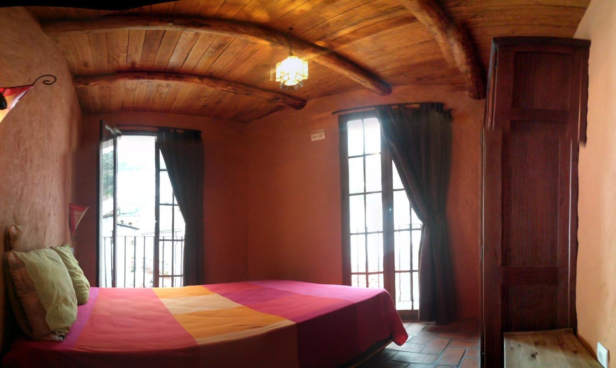 Jade Hotel Ubrique Szoba fotó