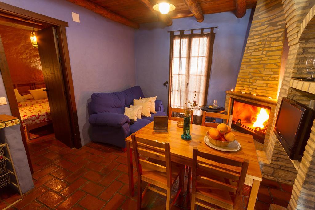 Jade Hotel Ubrique Szoba fotó