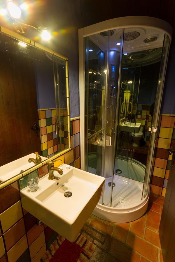 Jade Hotel Ubrique Kültér fotó